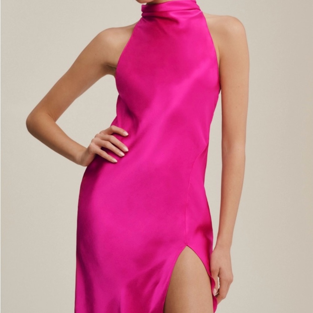 Elegant Pink Halter Dress